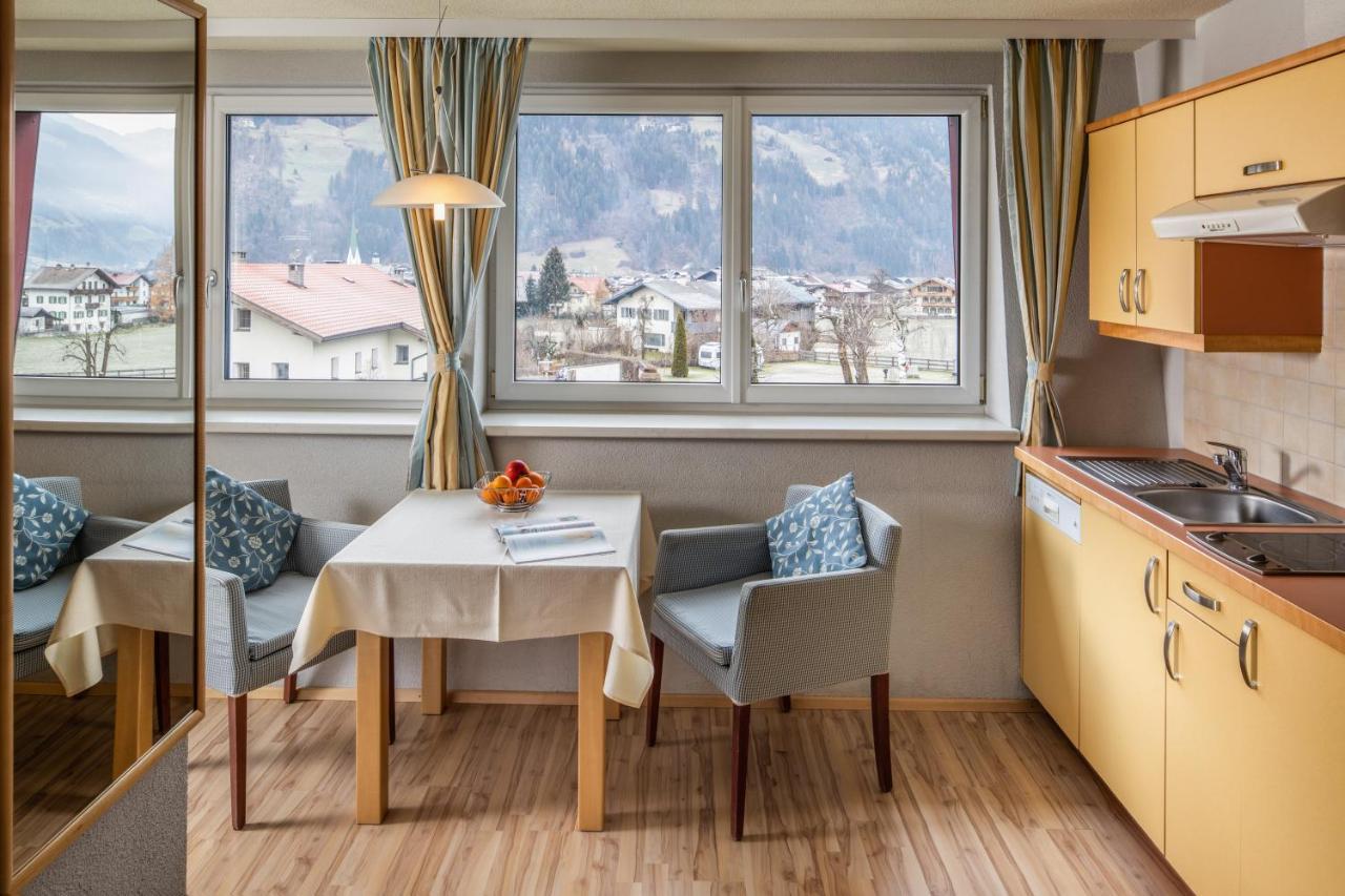 Apparthaus & Chalets Hofer Zell am Ziller Exterior foto