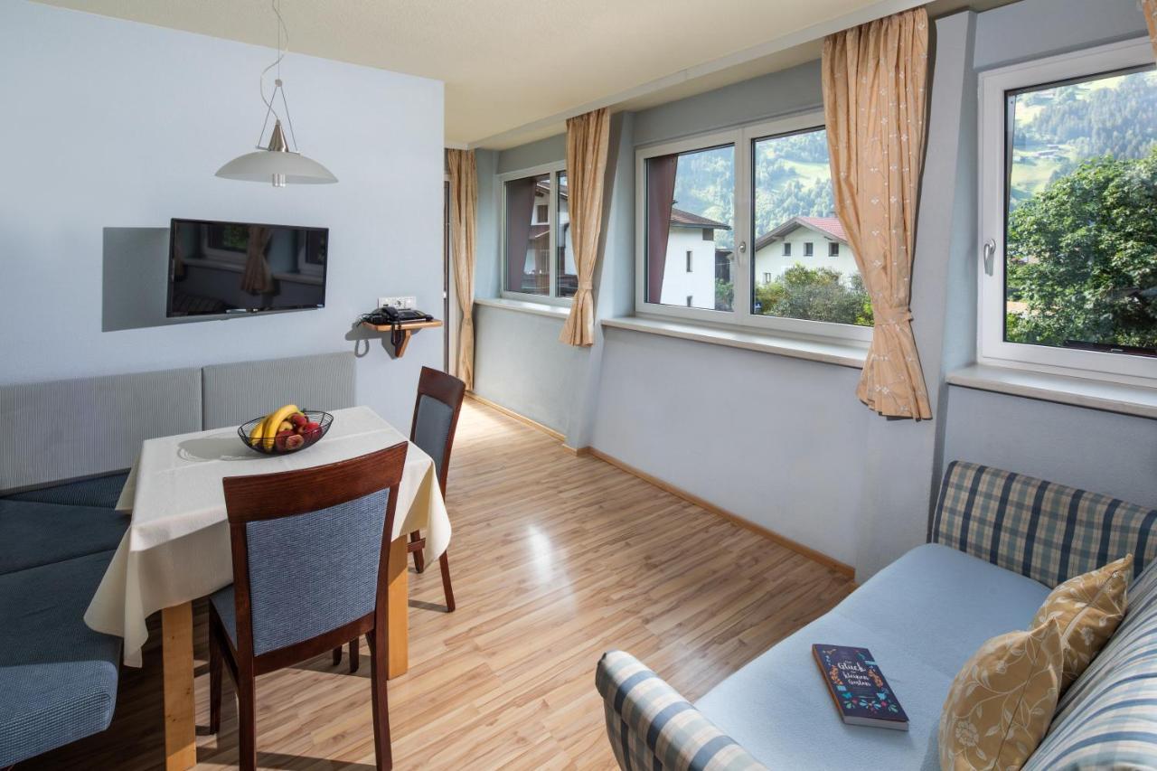 Apparthaus & Chalets Hofer Zell am Ziller Exterior foto