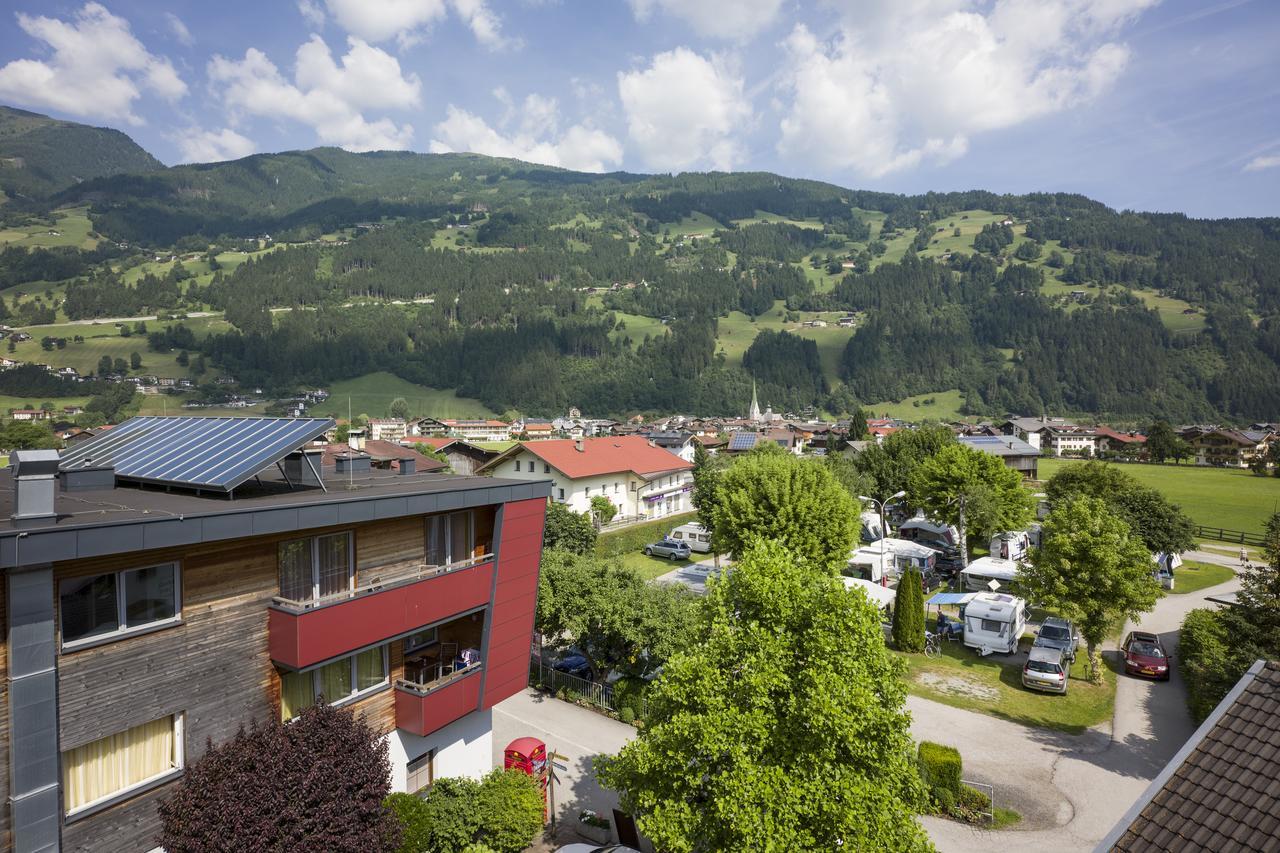 Apparthaus & Chalets Hofer Zell am Ziller Exterior foto